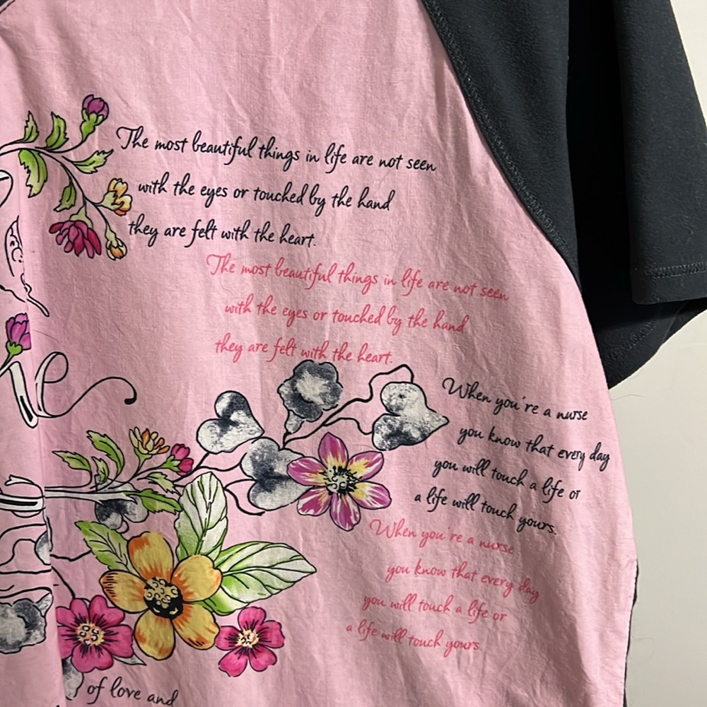 Cherokee scrub top - Picture 2 of 7